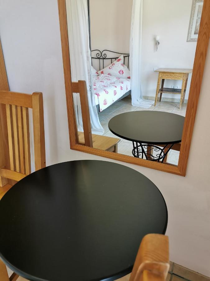 Weingut Amlinger&Sohn Apartment Neef Exterior foto
